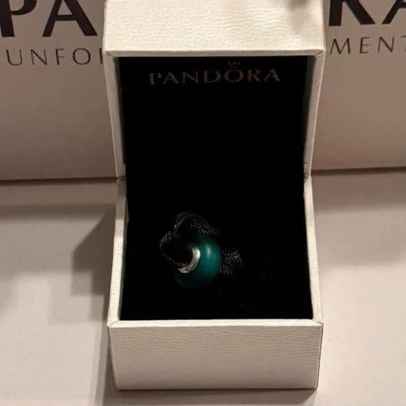 Pandora Glass Bead Charm Matte - Picture 5 of 5